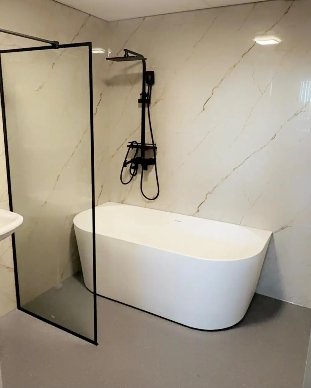 Badkamer vernieuwd door PandFix